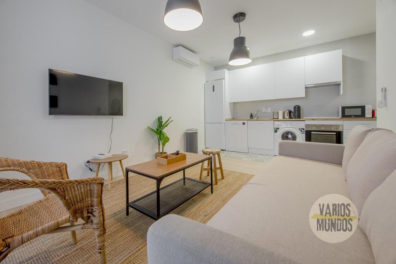 Spacious New Apartment Para 7 En La Plaza De Tirso De Molina Madrid Eksteriør billede