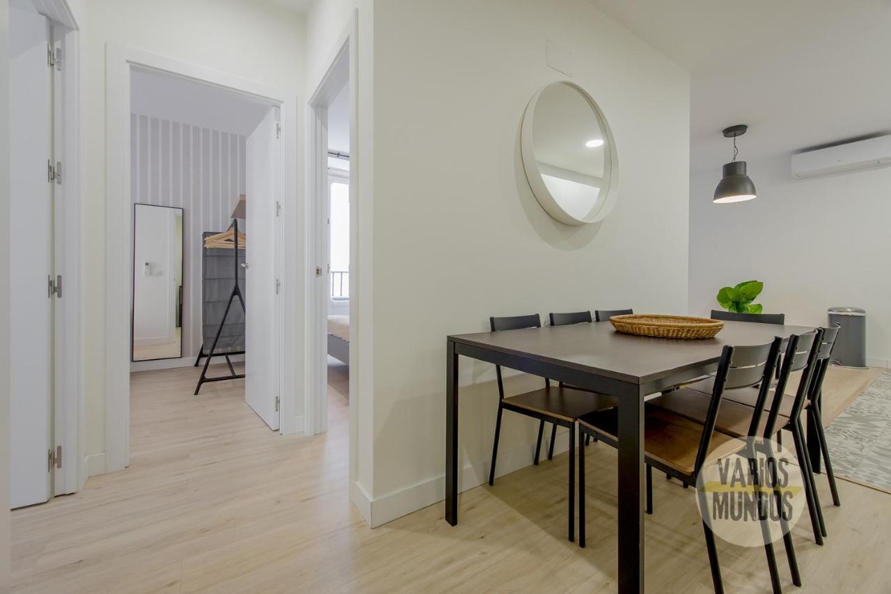 Spacious New Apartment Para 7 En La Plaza De Tirso De Molina Madrid Eksteriør billede