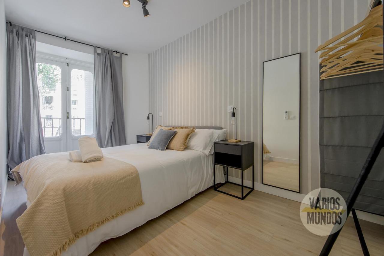 Spacious New Apartment Para 7 En La Plaza De Tirso De Molina Madrid Eksteriør billede