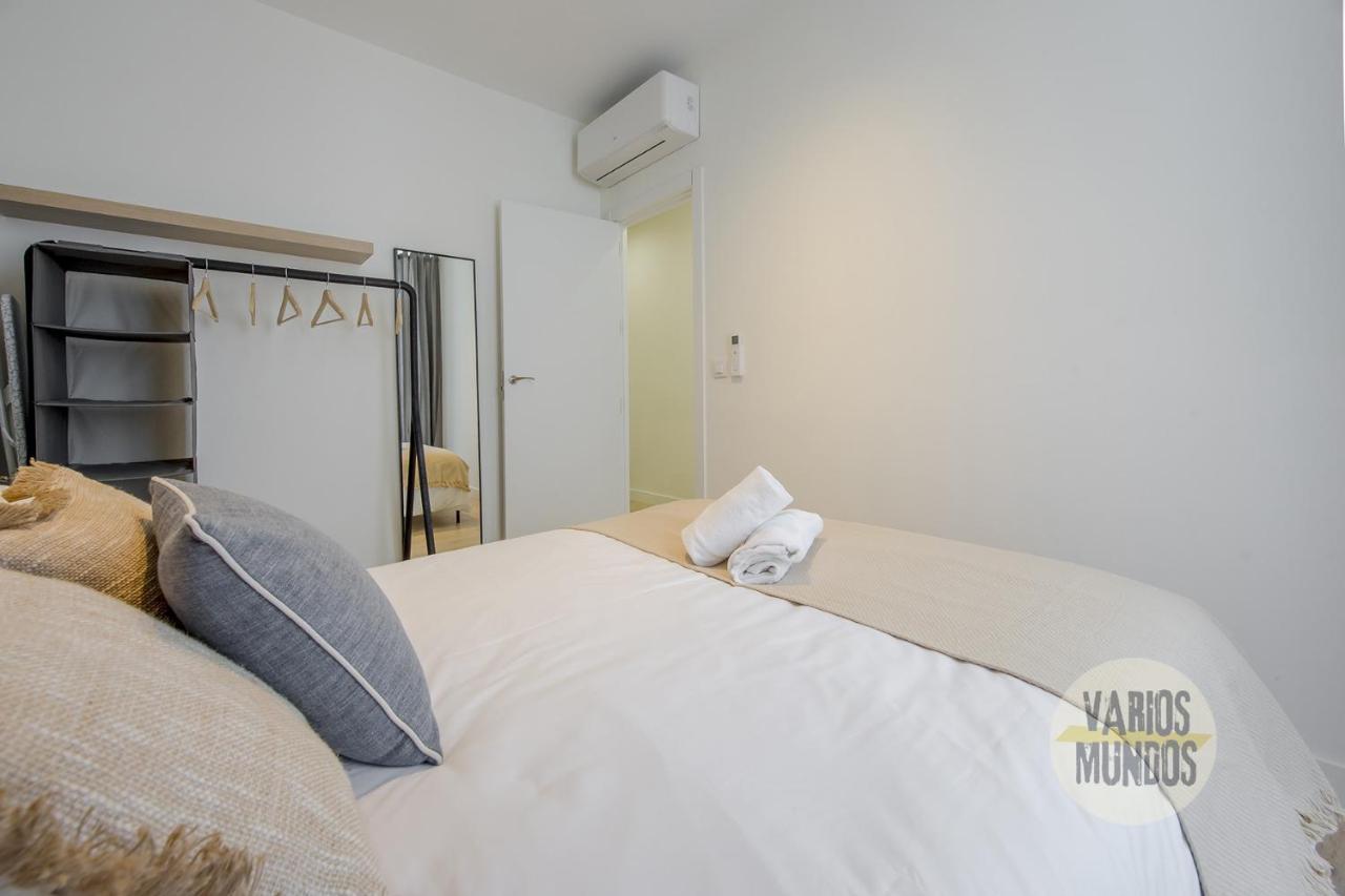 Spacious New Apartment Para 7 En La Plaza De Tirso De Molina Madrid Eksteriør billede
